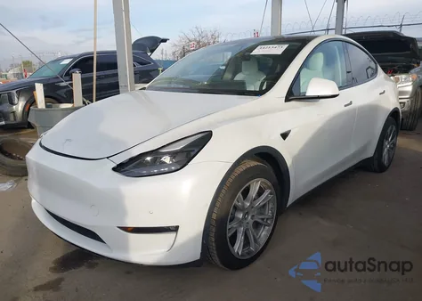 2022 Tesla Model Y Long Range Dual Motor All-Wheel Drive из США, поврежденный, VIN 7SAYGDEE5NF556083